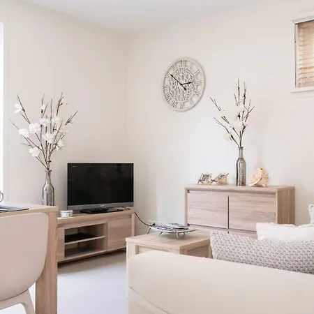 Santvort Luxury With Private Parking Apartment Zandvoort