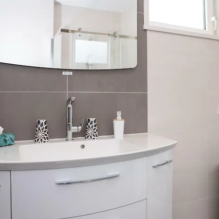 Santvort Luxury With Private Parking