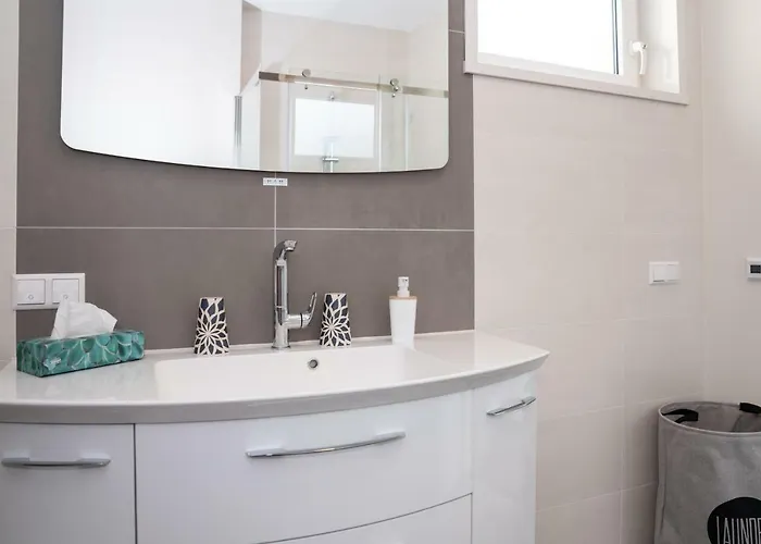 Santvort Luxury With Private Parking